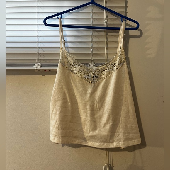 Lace Detail Cami Tank Top Forever 21 - Picture 2 of 5